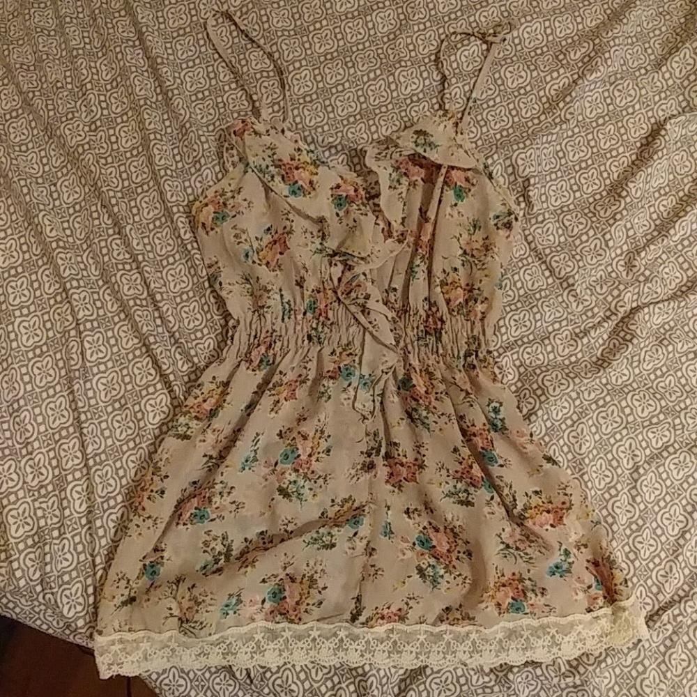 Floral tank by Poetry